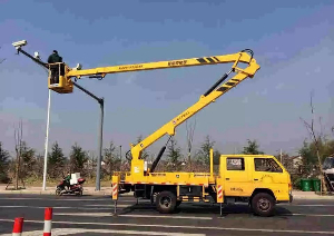 無(wú)錫高空車出租